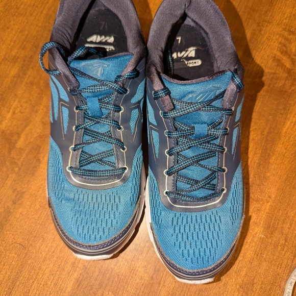 Avia Blue and White Athletic Shoes - Picture 3 of 11
